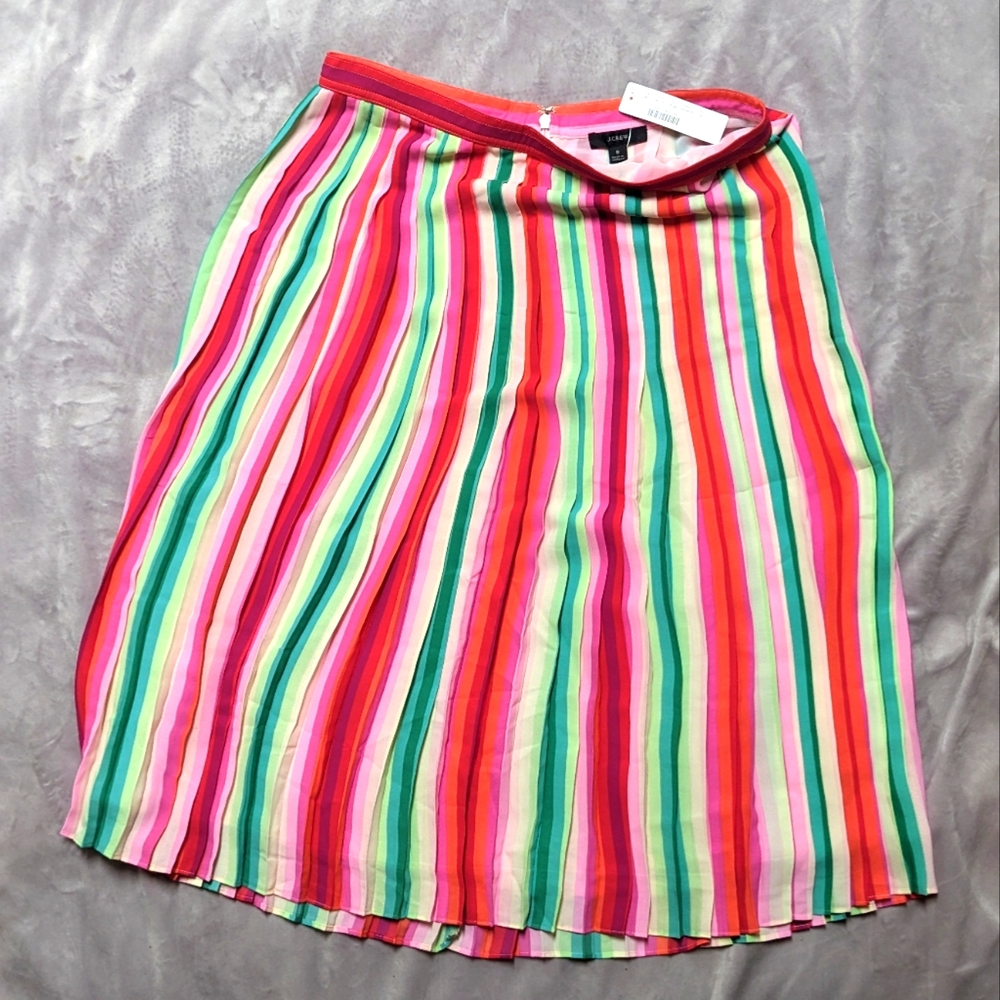 NWT J. Crew Sunburst Pleated Skirt in Watermelon Stripe - Size 8 - MAKE OFFER!!